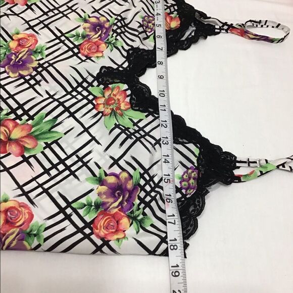 Victoria’s Secret Gold Label 2-Piece Floral Print Pajama Set Vintage Size S - Picture 6 of 11